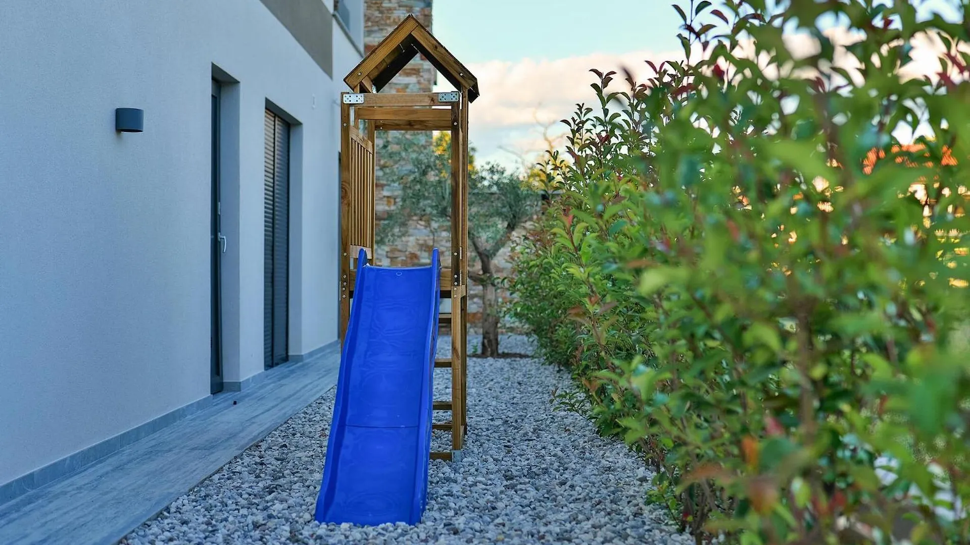 Gorgeous Home In Marcana With Sauna