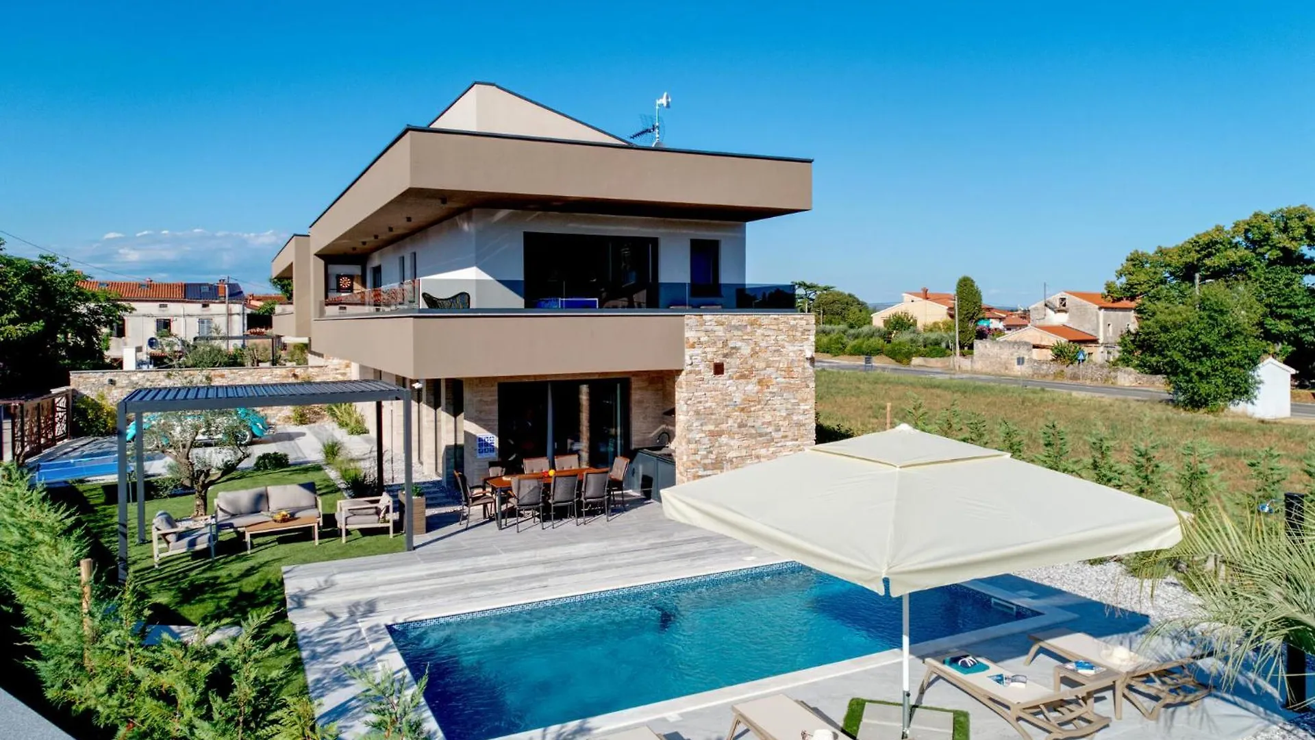 Gorgeous Home In Marcana With Sauna